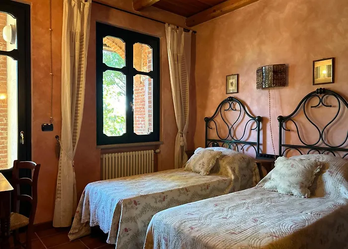 Casa Ambrogina فيلة *